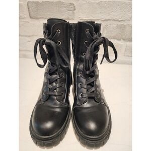 Aqua College Waterproof Rainboots Size 7 1/2 Laces And Zipper used